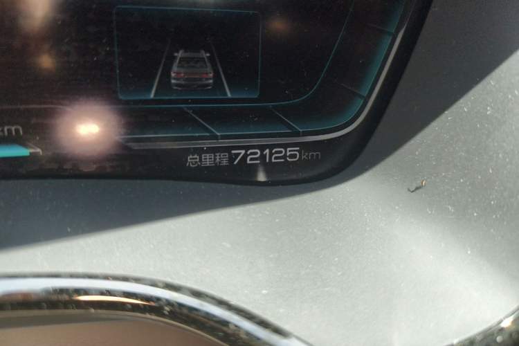Used BYD Han 2020 EV Long-Range Deluxe Model Odometer Close Up