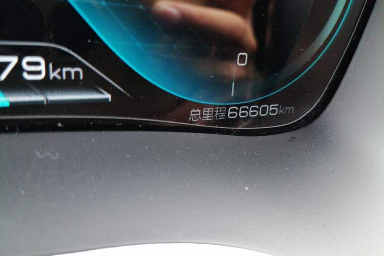 Used BYD Han 2020 DM Four-Wheel Drive Performance Edition Luxury Model Odometer Close Up