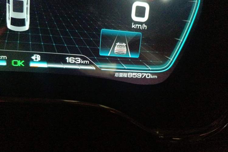 Used BYD Han 2020 DM Four-Wheel Drive Performance Edition Prestige Model Odometer Close Up