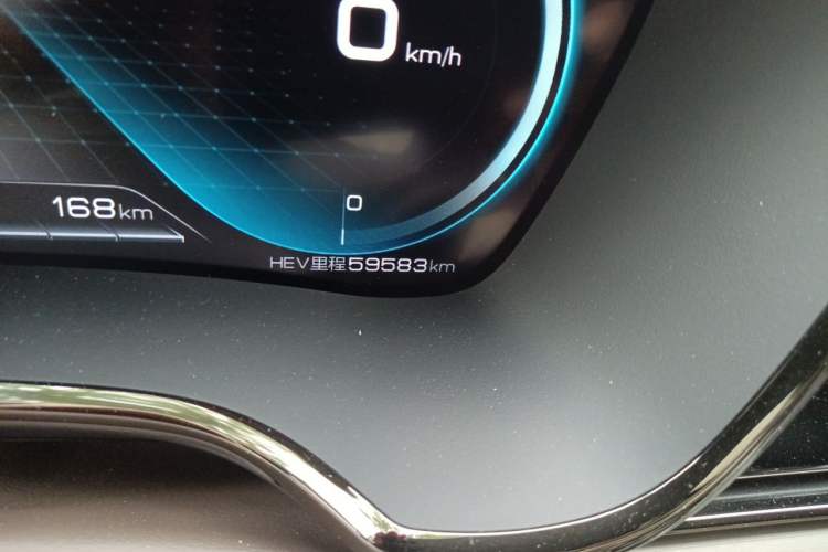 Used BYD Han 2020 DM Four-Wheel Drive Performance Edition Luxury Model Odometer Close Up
