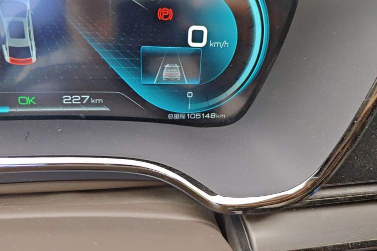 Used BYD Han 2020 EV Long-Range Deluxe Model Odometer Close Up