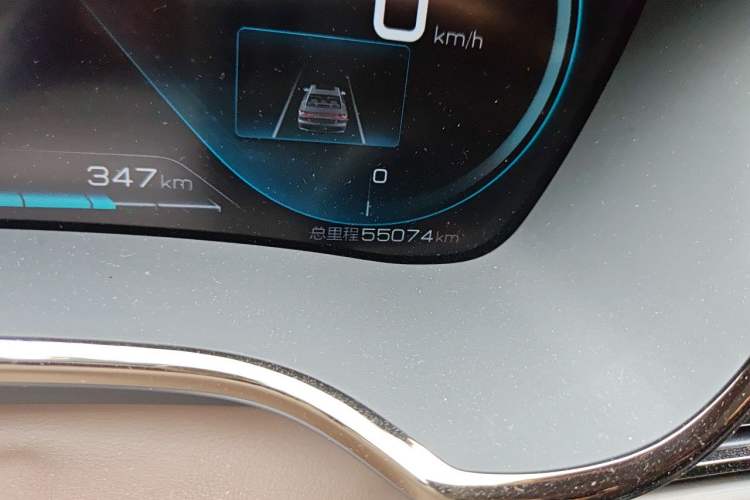 Used BYD Han 2020 DM Four-Wheel Drive Performance Edition Prestige Model Odometer Close Up