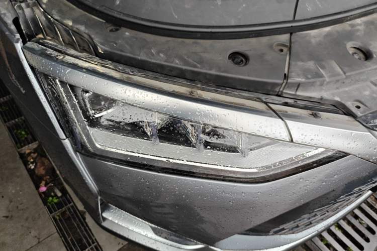 Used BYD Han 2020 DM Four-Wheel Drive Performance Edition Luxury Model Right Front Headlight