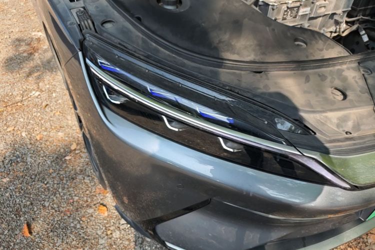 Used BYD Han 2020 EV Four-Wheel Drive High-Performance Flagship Model Right Front Headlight