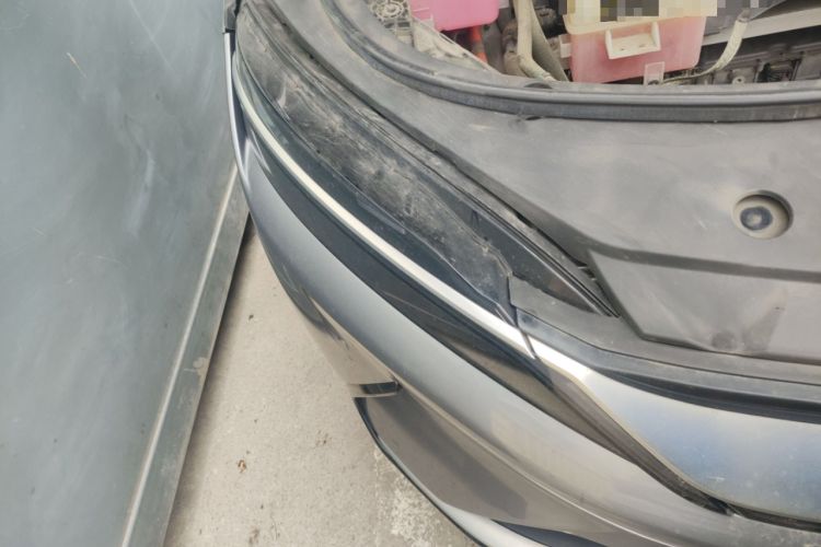 Used BYD Han 2020 EV Long-Range Luxury Model Right Front Headlight