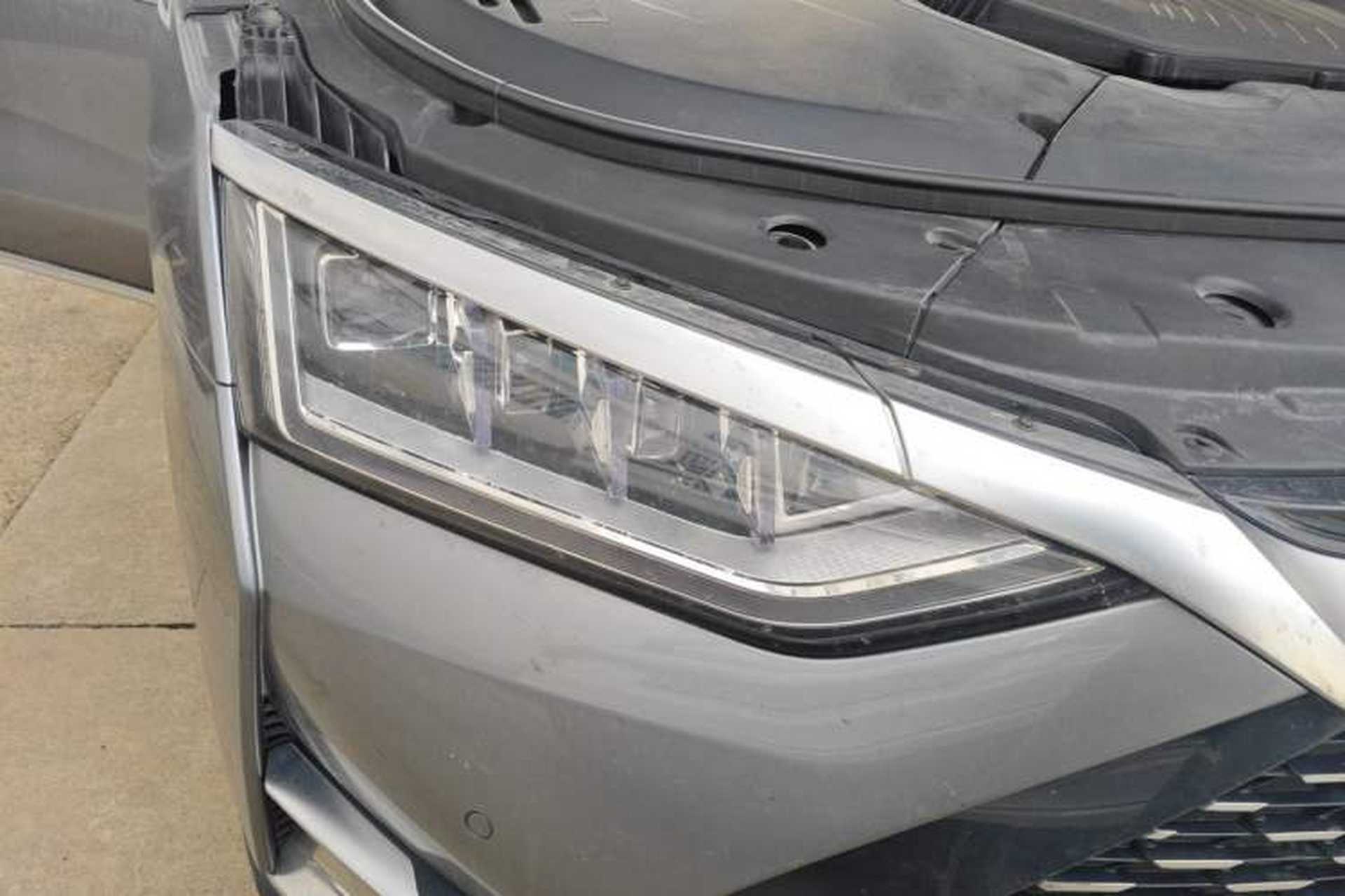 Used BYD Han 2020 DM Four-Wheel Drive Performance Edition Luxury Model Right Front Headlight