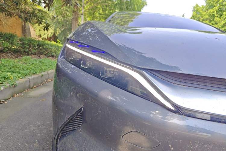 Used BYD Han 2020 EV Long-Range Deluxe Model Right Front Headlight
