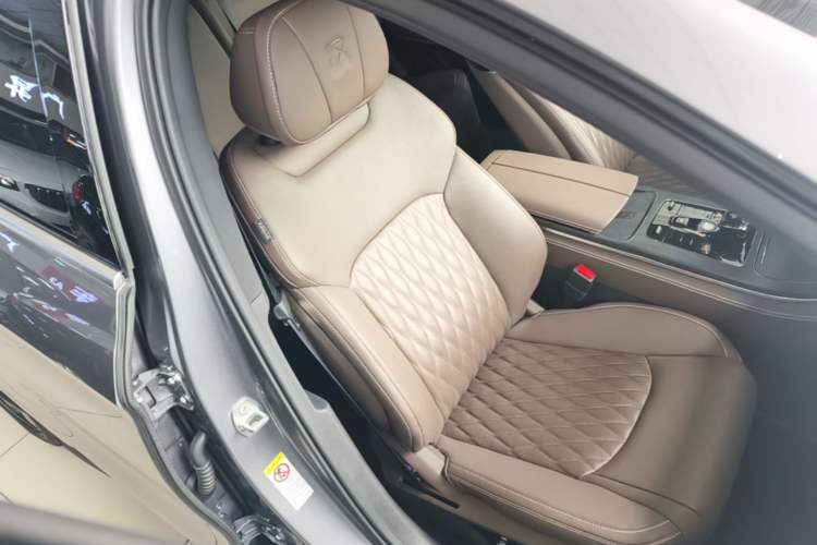 Used BYD Han 2020 EV Four-Wheel Drive High-Performance Flagship Model Right Front Seat