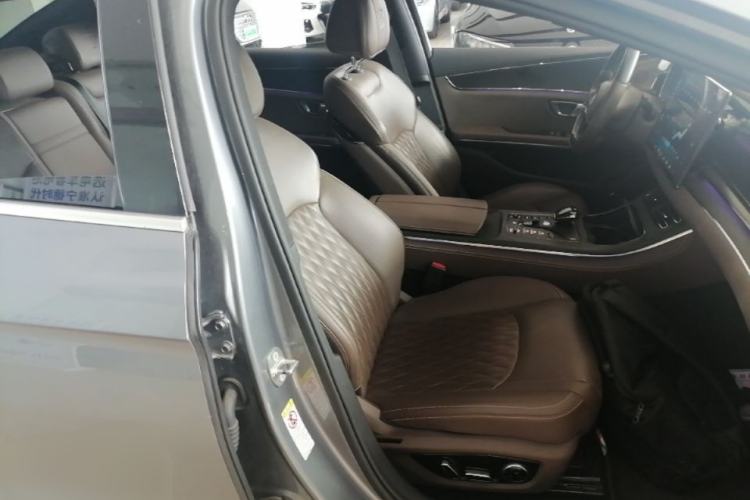 Used BYD Han 2020 DM Four-Wheel Drive Performance Edition Prestige Model Right Front Seat
