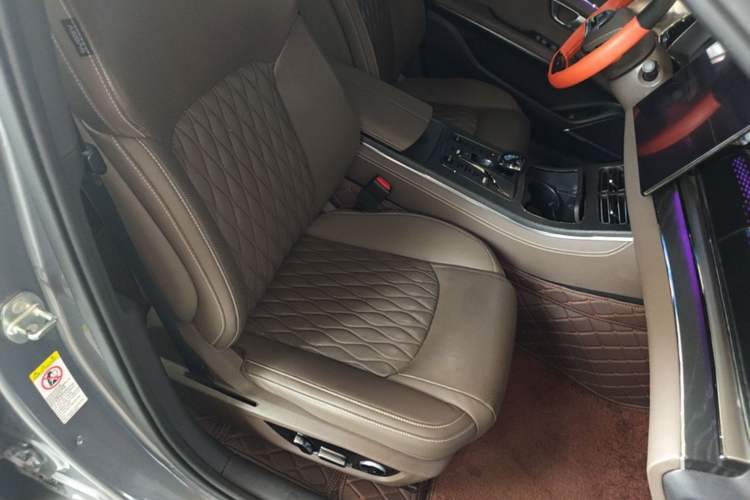 Used BYD Han 2020 DM Four-Wheel Drive Performance Edition Prestige Model Right Front Seat
