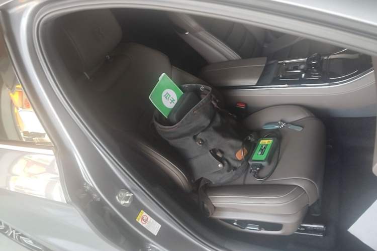 Used BYD Han 2020 EV Long-Range Luxury Model Right Front Seat