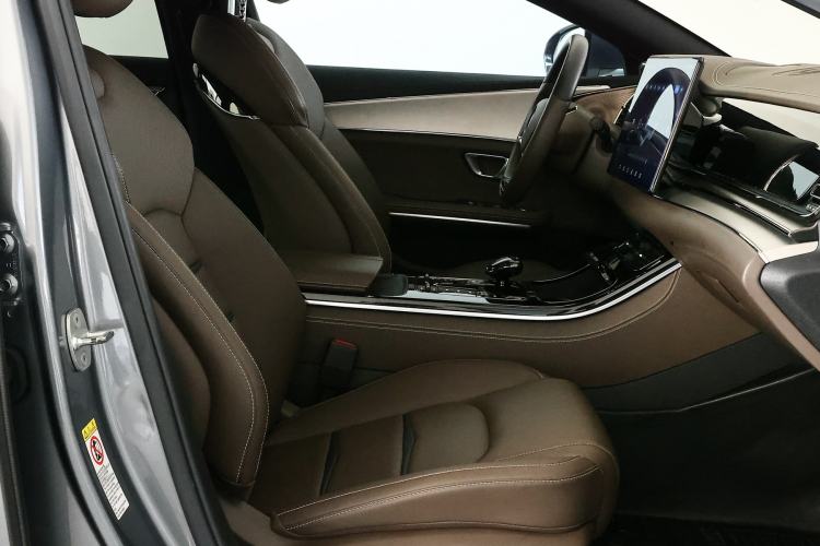 Used BYD Han 2020 EV Long-Range Luxury Model Right Front Seat