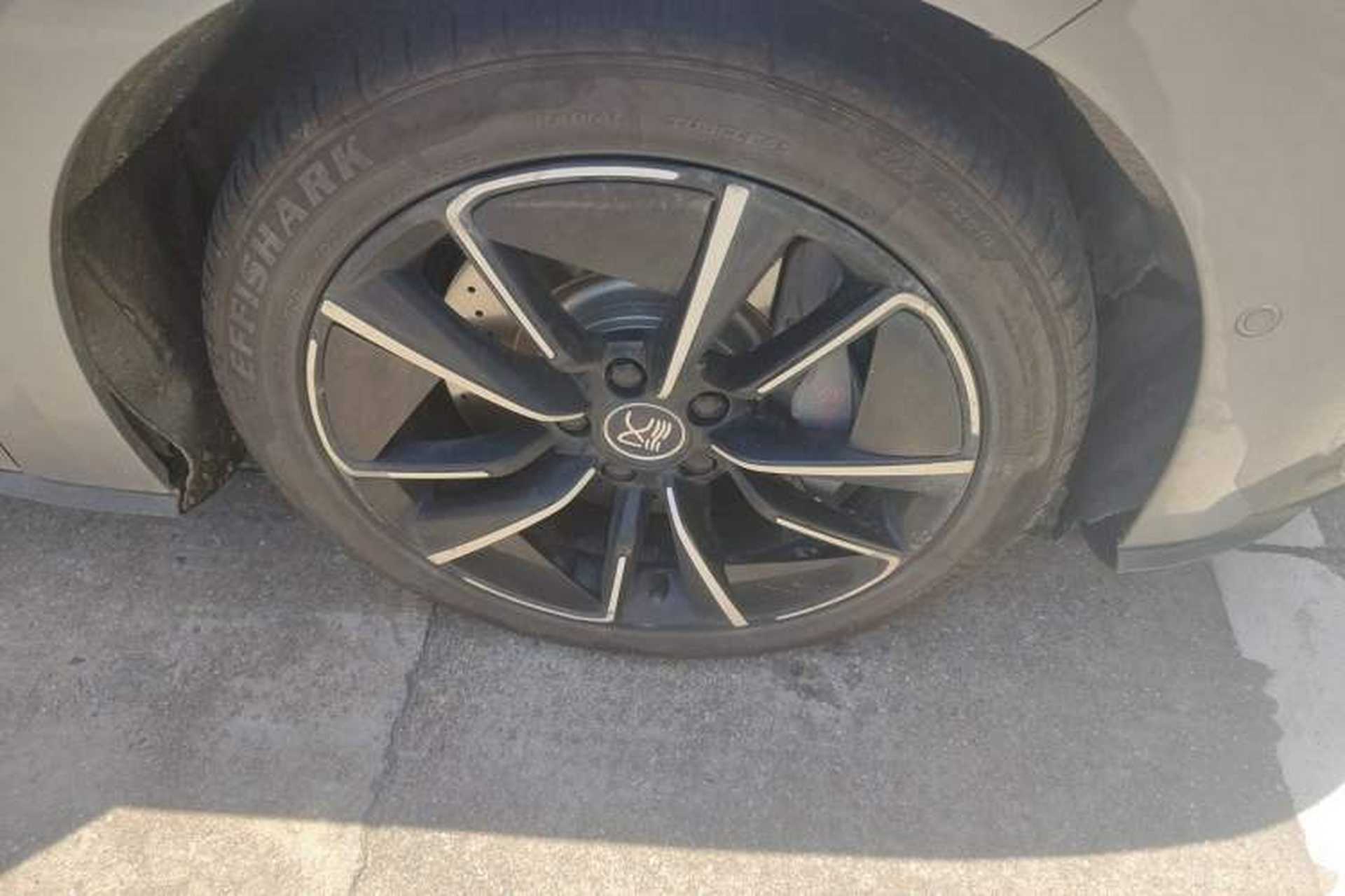 Used BYD Han 2020 EV Four-Wheel Drive High-Performance Flagship Model Right Front Wheel Hub