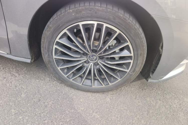 Used BYD Han 2020 DM Four-Wheel Drive Performance Edition Prestige Model Right Front Wheel Hub