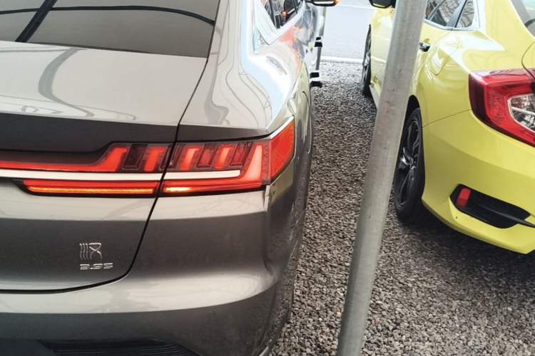 Used BYD Han 2020 EV Four-Wheel Drive High-Performance Flagship Model Right Rear Taillight