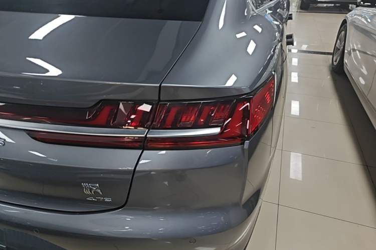 Used BYD Han 2020 DM Four-Wheel Drive Performance Edition Prestige Model Right Rear Taillight