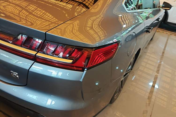Used BYD Han 2020 EV Long-Range Deluxe Model Right Rear Taillight