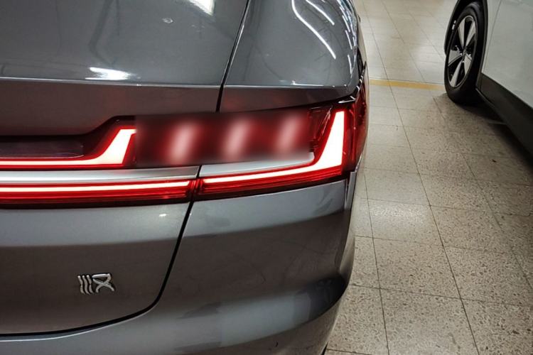 Used BYD Han 2020 EV Long-Range Deluxe Model Right Rear Taillight