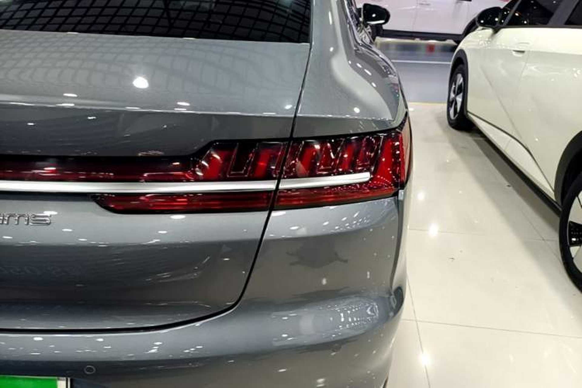 Used BYD Han 2020 DM Four-Wheel Drive Performance Edition Luxury Model Right Rear Taillight
