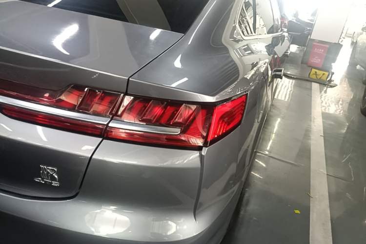 Used BYD Han 2020 DM Four-Wheel Drive Performance Edition Luxury Model Right Rear Taillight