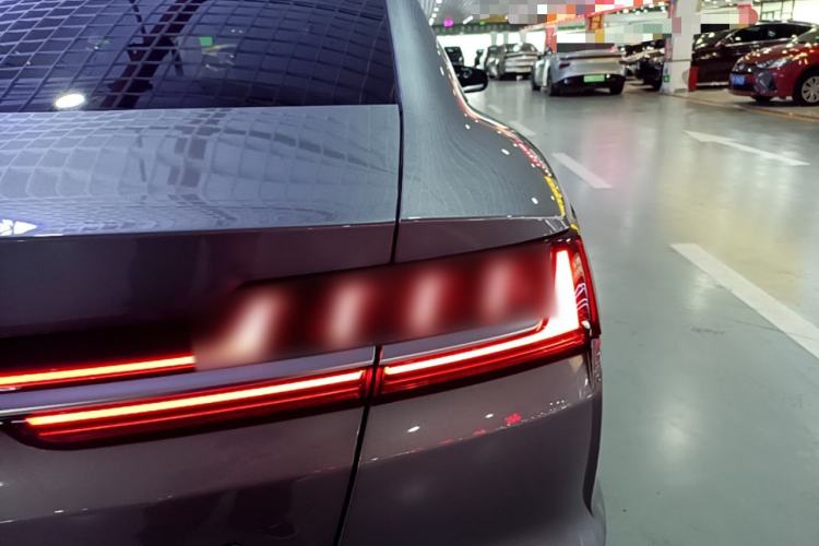 Used BYD Han 2020 EV Long-Range Deluxe Model Right Rear Taillight