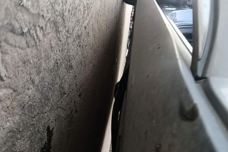 Used BYD Han 2020 EV Long-Range Luxury Model Right Side Sill