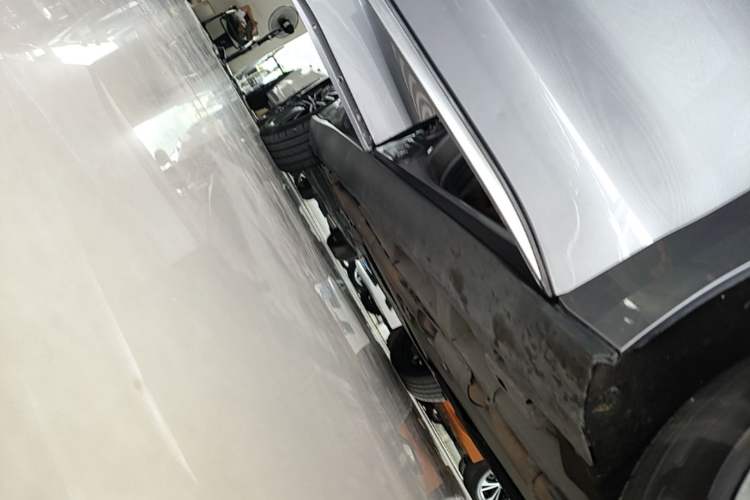 Used BYD Han 2020 DM Four-Wheel Drive Performance Edition Luxury Model Right Side Sill