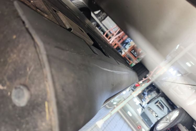 Used BYD Han 2020 EV Four-Wheel Drive High-Performance Flagship Model Right Side Sill