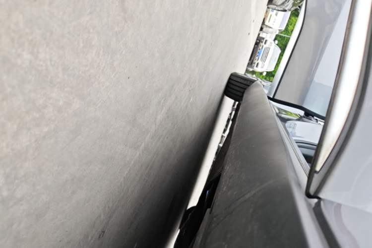 Used BYD Han 2020 EV Long-Range Luxury Model Right Side Sill
