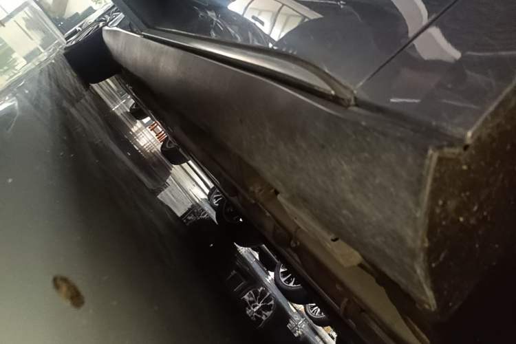 Used BYD Han 2020 DM Four-Wheel Drive Performance Edition Luxury Model Right Side Sill