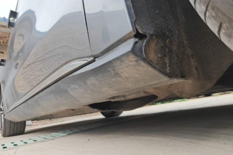 Used BYD Han 2020 EV Four-Wheel Drive High-Performance Flagship Model Right Side Sill