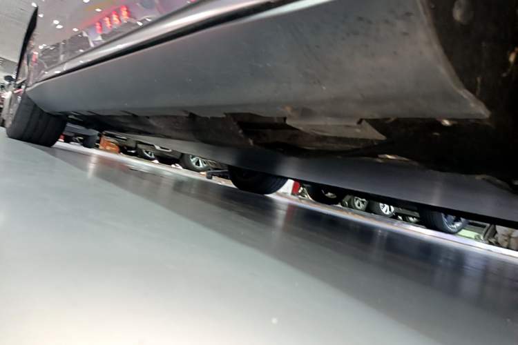 Used BYD Han 2020 EV Long-Range Deluxe Model Right Side Sill