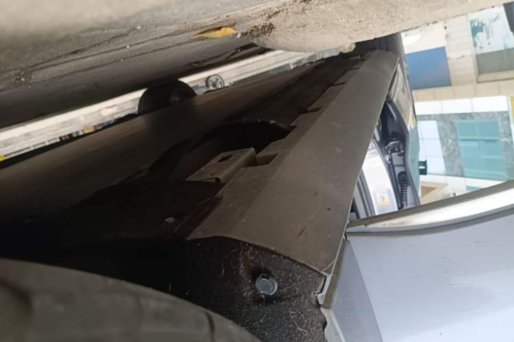 Used BYD Han 2020 EV Long-Range Luxury Model Right Side Sill