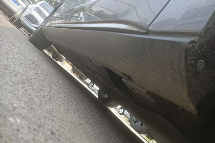Used BYD Han 2020 EV Long-Range Luxury Model Right Side Sill