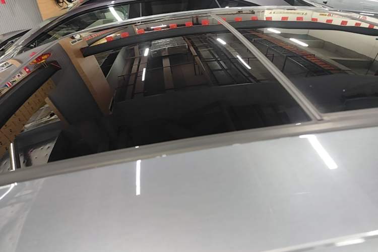 Used BYD Han 2020 DM Four-Wheel Drive Performance Edition Prestige Model Roof