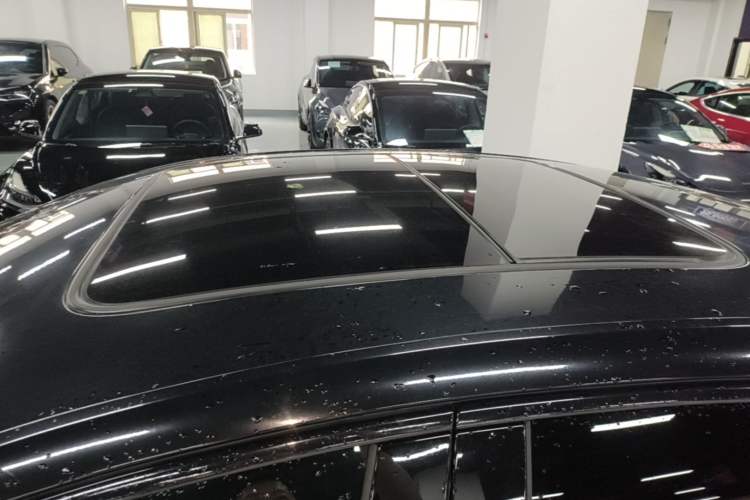 Used BYD Han 2020 EV Long-Range Deluxe Model Roof