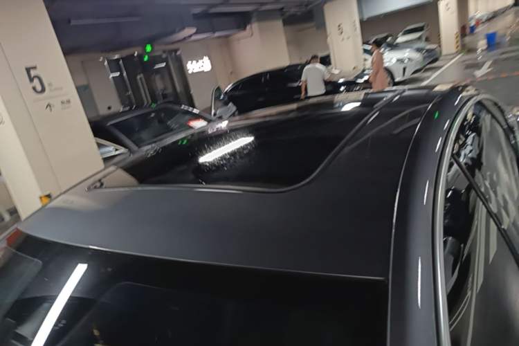 Used BYD Han 2020 EV Long-Range Luxury Model Roof