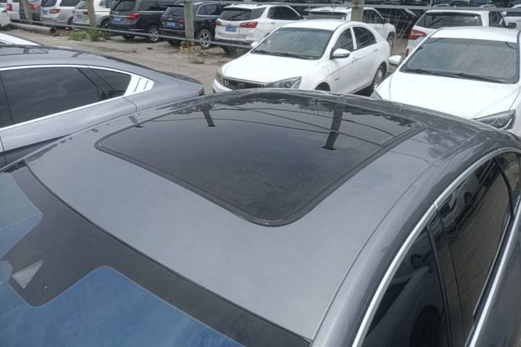 Used BYD Han 2020 EV Long-Range Luxury Model Roof