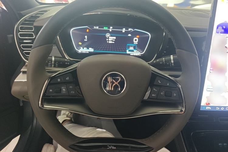 Used BYD Han 2020 DM Four-Wheel Drive Performance Edition Luxury Model Steering Wheel