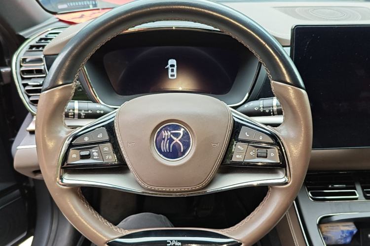Used BYD Han 2020 DM Four-Wheel Drive Performance Edition Prestige Model Steering Wheel
