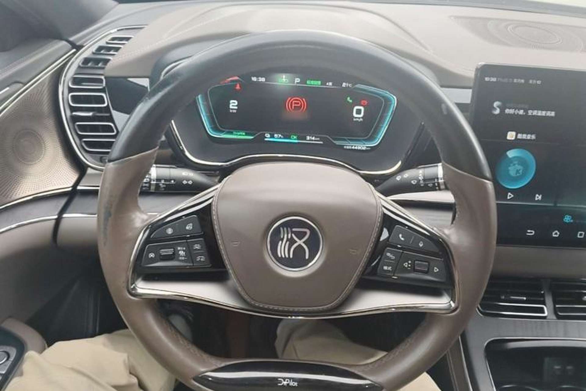 Used BYD Han 2020 EV Four-Wheel Drive High-Performance Flagship Model Steering Wheel