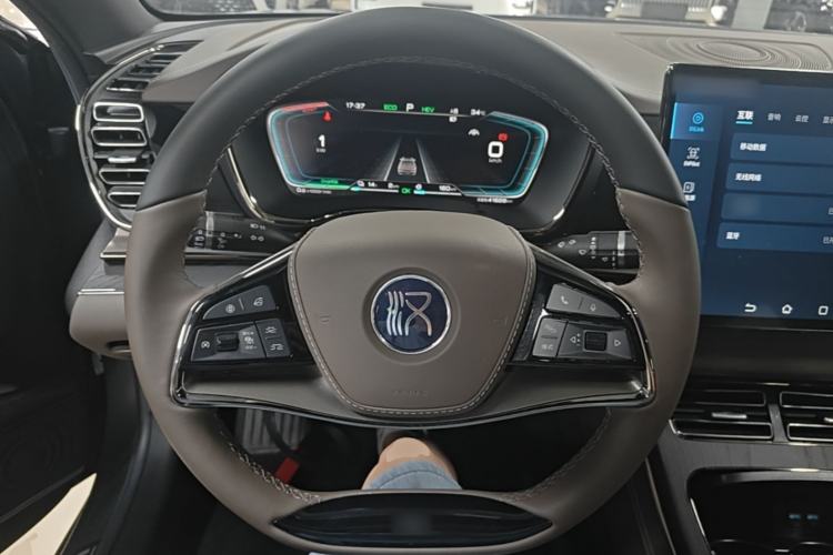 Used BYD Han 2020 DM Four-Wheel Drive Performance Edition Prestige Model Steering Wheel