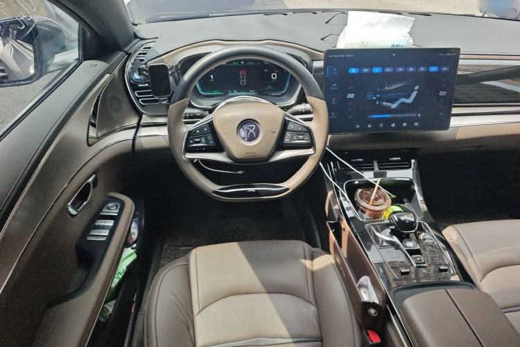 Used BYD Han 2020 EV Long-Range Luxury Model Steering Wheel