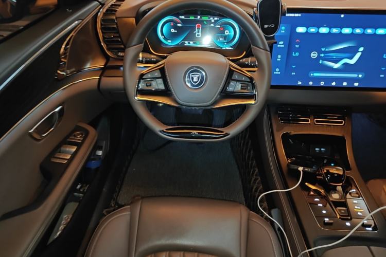 Used BYD Han 2020 EV Long-Range Deluxe Model Steering Wheel