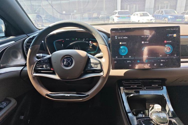 Used BYD Han 2020 DM Four-Wheel Drive Performance Edition Luxury Model Steering Wheel