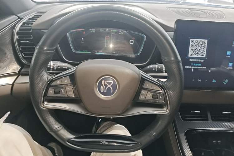 Used BYD Han 2020 EV Long-Range Luxury Model Steering Wheel