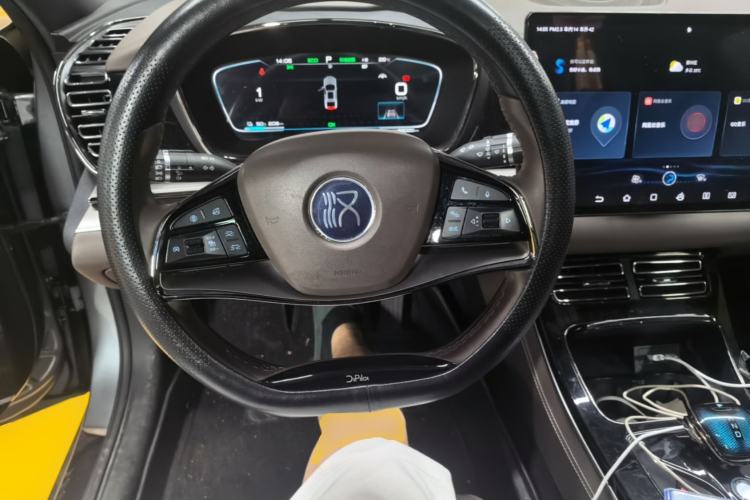 Used BYD Han 2020 EV Long-Range Deluxe Model Steering Wheel