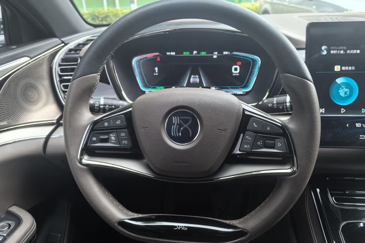 Used BYD Han 2020 DM Four-Wheel Drive Performance Edition Luxury Model Steering Wheel