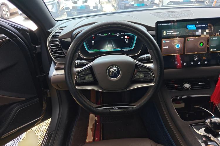 Used BYD Han 2020 DM Four-Wheel Drive Performance Edition Luxury Model Steering Wheel