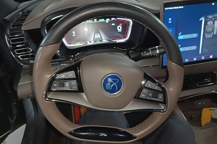 Used BYD Han 2020 EV Long-Range Luxury Model Steering Wheel